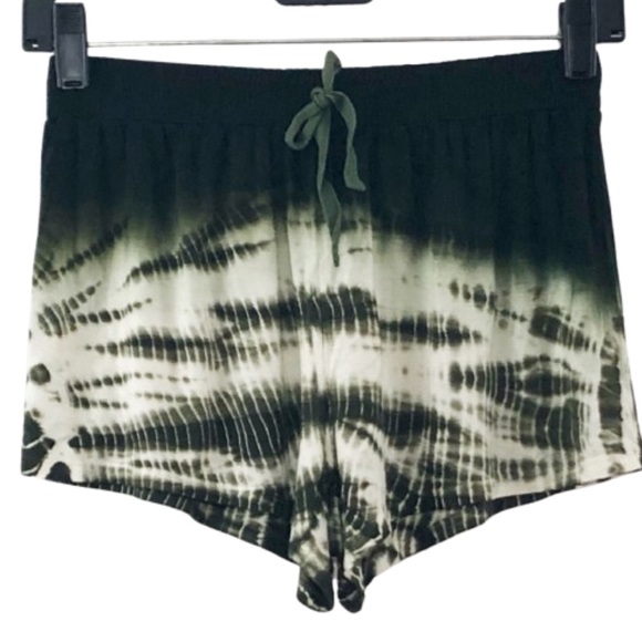 Pants - Green Tie Dye Shorts